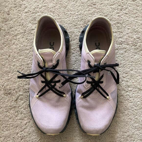 On Running Shoes - On Running Cloud X 3 AD mauve women's sneakers size 10